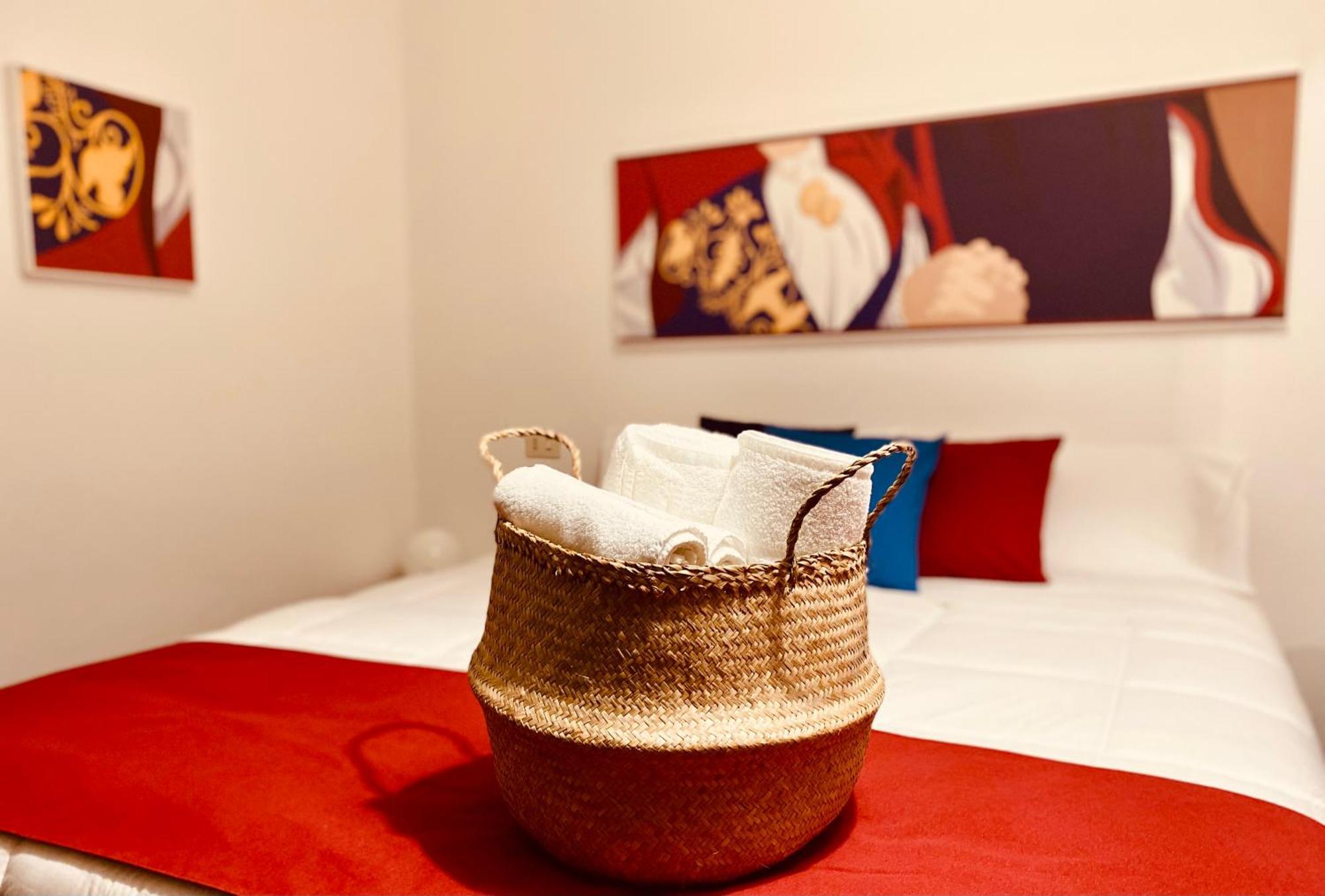 Carrales Guest House Nuoro  Bagian luar foto